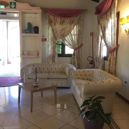Hotel Terra Di Gallura 3*